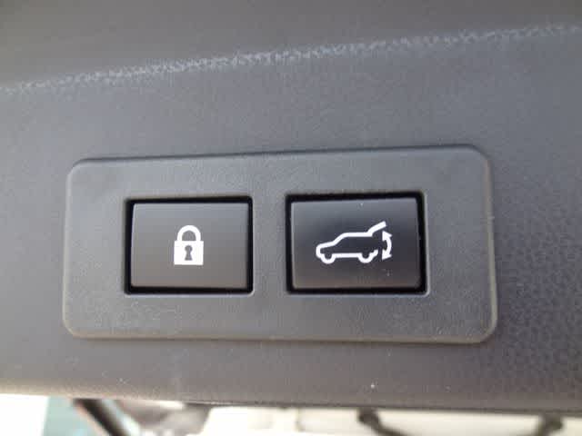 Thumbnail: 2022 Subaru Ascent - 9