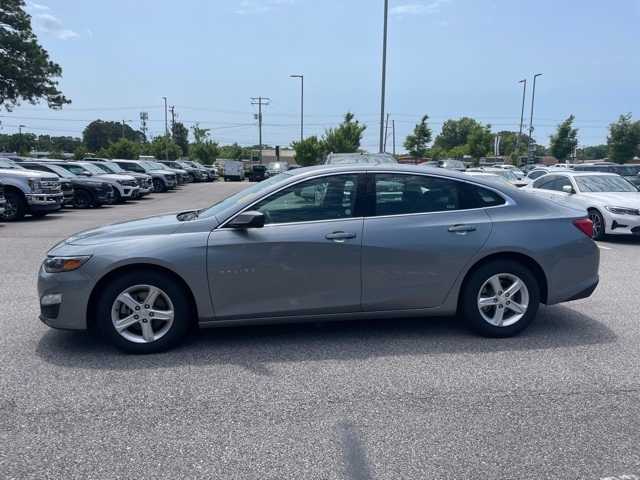 2024 Chevrolet Malibu LT 2