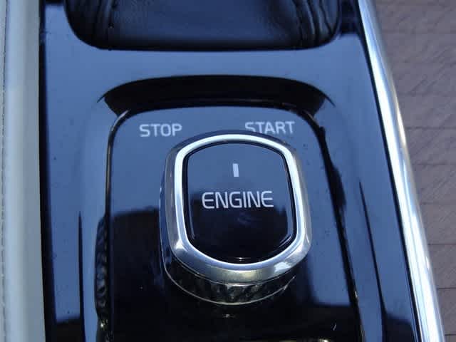 Thumbnail: 2016 Volvo XC90 - 36