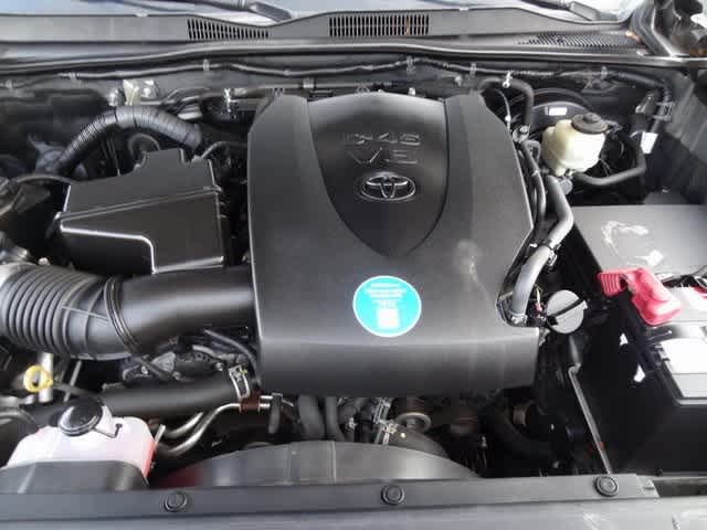 Thumbnail: 2016 Toyota Tacoma - 33