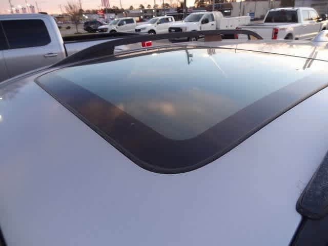 Thumbnail: 2017 Subaru Forester - 10