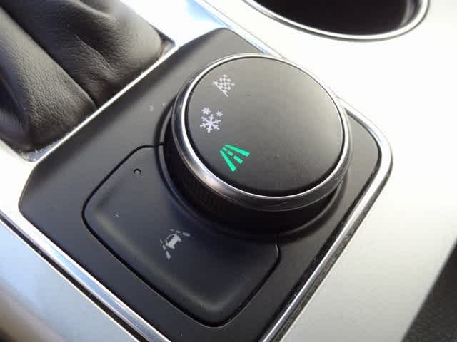 Thumbnail: 2023 Chevrolet Blazer - 32