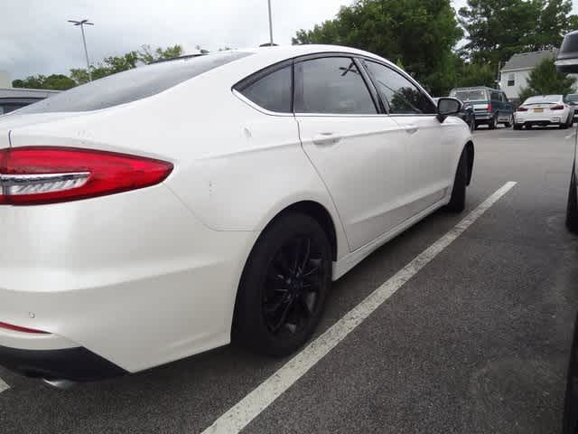 Thumbnail: 2020 Ford Fusion - 4