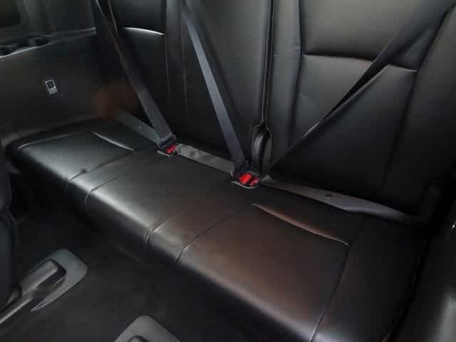 Thumbnail: 2022 Toyota Highlander - 12