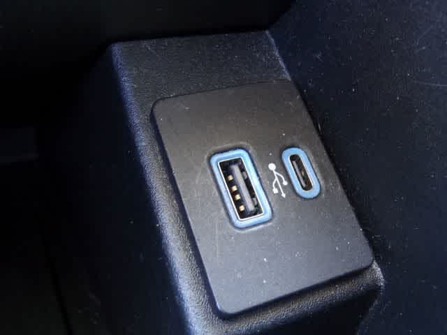 Thumbnail: 2024 Ford Edge - 15