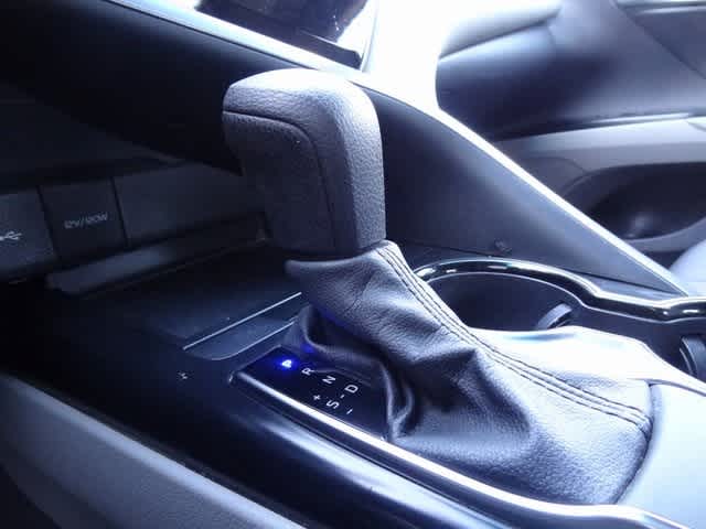 Thumbnail: 2020 Toyota Camry - 29