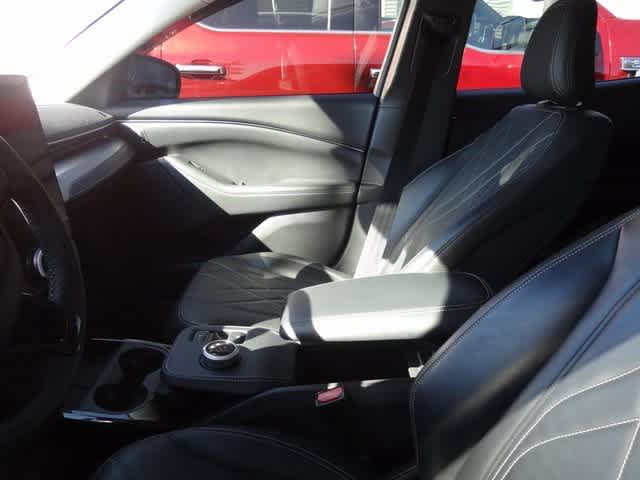 Thumbnail: 2021 Ford Mustang Mach-E - 7