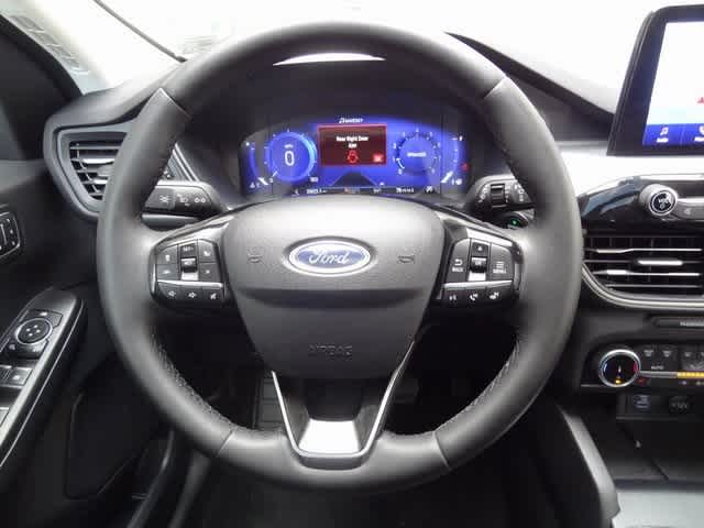 Thumbnail: 2022 Ford Escape - 12