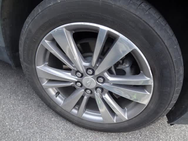 Thumbnail: 2023 Cadillac XT5 - 14