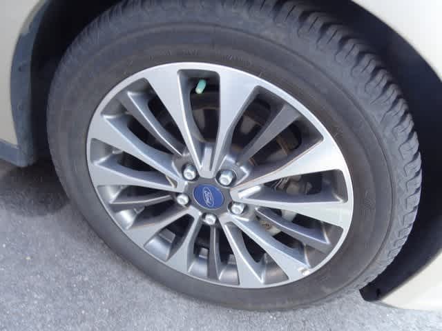 Thumbnail: 2017 Ford C-Max - 13