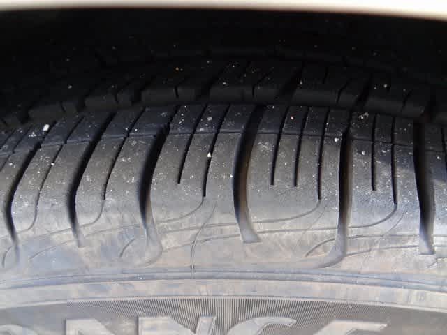 Thumbnail: 2023 Ford Edge - 15