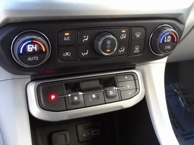 Thumbnail: 2023 GMC Acadia - 32