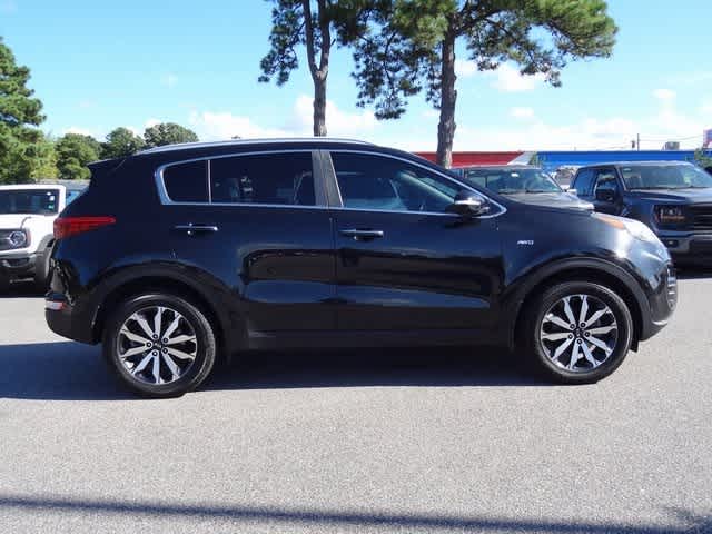 Thumbnail: 2017 Kia Sportage - 4