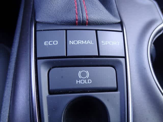 Thumbnail: 2022 Toyota Camry - 32