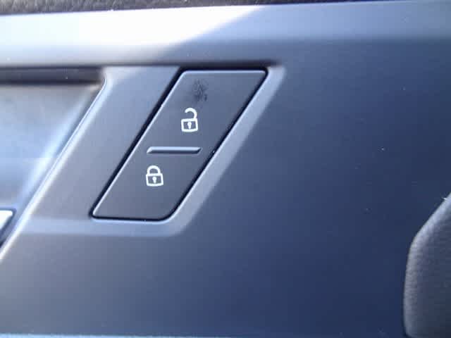 Thumbnail: 2024 Volkswagen Jetta - 15