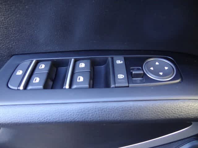 Thumbnail: 2023 Kia Soul - 13