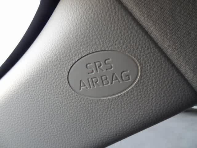 Thumbnail: 2022 Toyota Corolla - 25