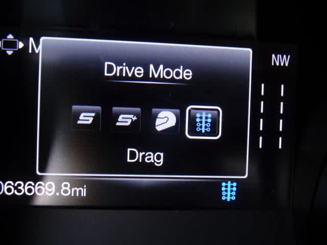 Thumbnail: 2022 Ford Mustang - 32