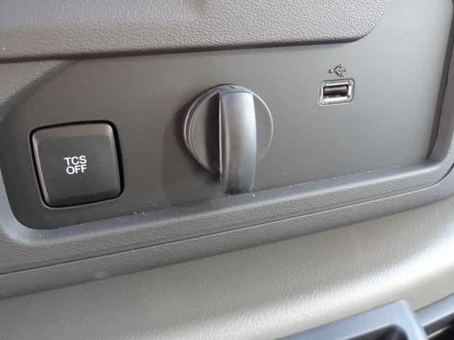 Thumbnail: 2024 Ford Econoline - 13