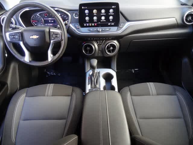Thumbnail: 2023 Chevrolet Blazer - 12