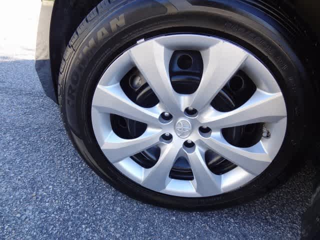 Thumbnail: 2023 Toyota Corolla - 30