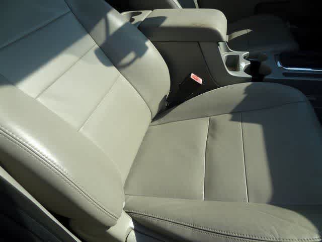 Thumbnail: 2012 Ford Escape - 20