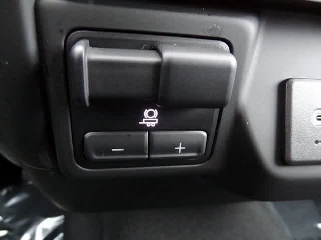 Thumbnail: 2024 Chevrolet Silverado 1500 - 25