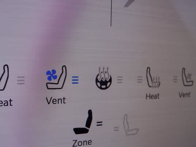 Thumbnail: 2025 RAM 1500 - 30