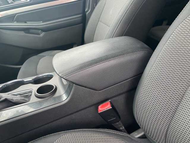 2018 Ford Explorer XLT 22