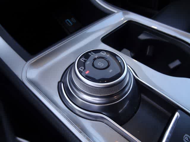 Thumbnail: 2024 Ford Edge - 26