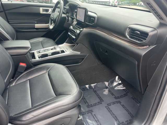 2023 Ford Explorer Limited 26