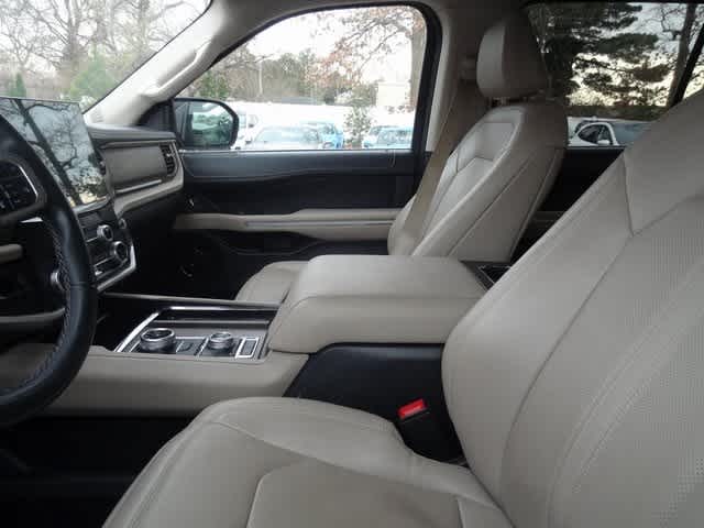 Thumbnail: 2024 Ford Expedition - 9