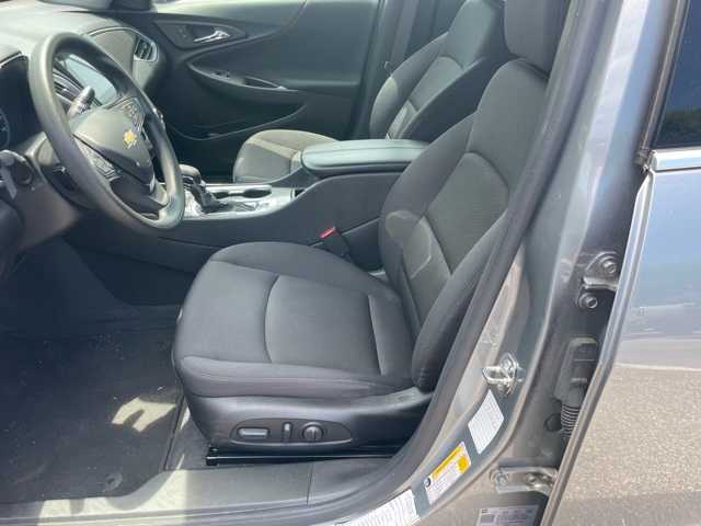 2024 Chevrolet Malibu LT 9