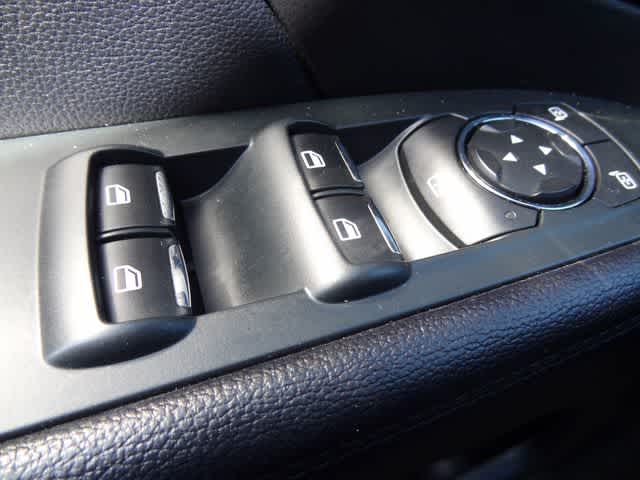 Thumbnail: 2018 Ford Explorer - 16