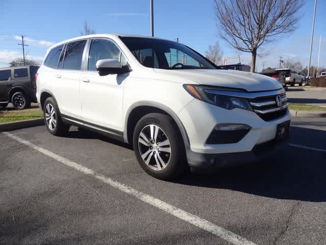 Thumbnail: 2016 Honda Pilot - 3