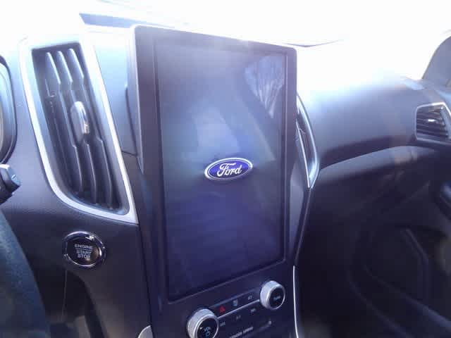 Thumbnail: 2023 Ford Edge - 6