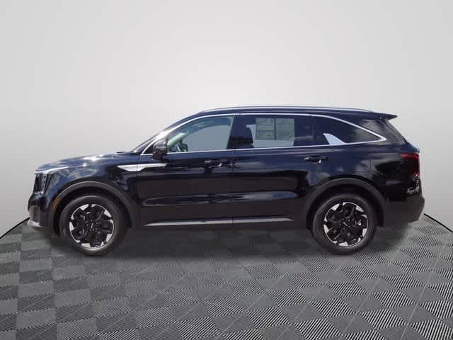 Thumbnail: 2024 Kia Sorento - 2