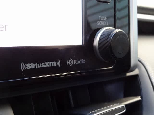 Thumbnail: 2020 Toyota RAV4 - 30