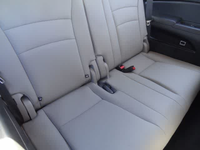 Thumbnail: 2019 Honda Pilot - 14