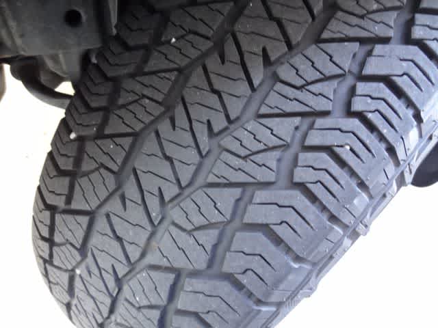 Thumbnail: 2023 Nissan Frontier - 38