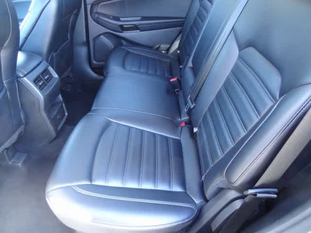 Thumbnail: 2023 Ford Edge - 5