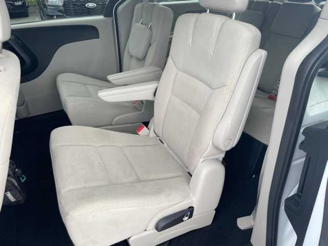 Thumbnail: 2015 Dodge Grand Caravan - 20