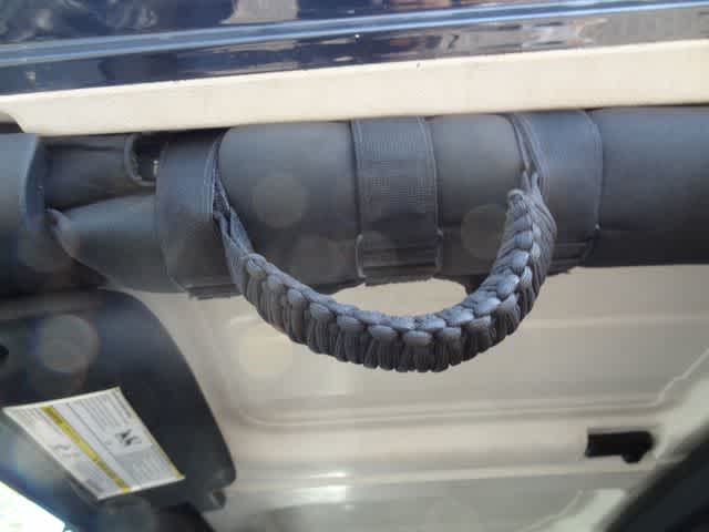 Thumbnail: 2017 Jeep Wrangler - 8