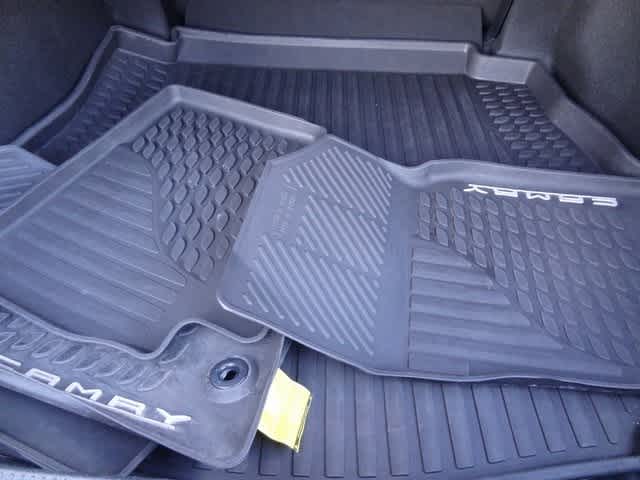 Thumbnail: 2020 Toyota Camry - 9