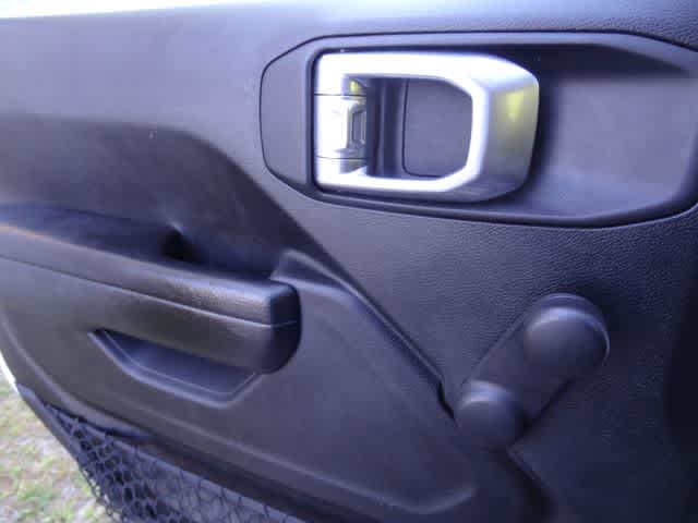 Thumbnail: 2021 Jeep Wrangler - 13