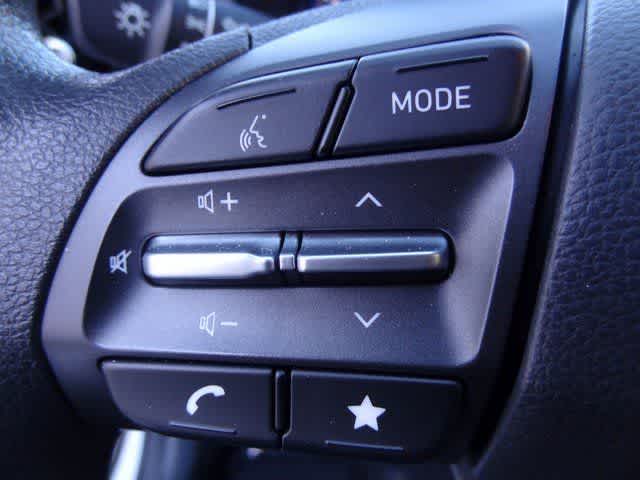 Thumbnail: 2022 Hyundai Kona - 16