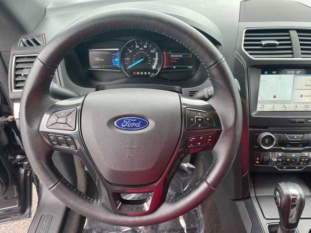 2018 Ford Explorer XLT 13