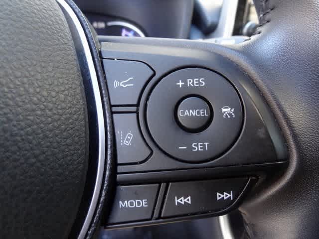 Thumbnail: 2020 Toyota RAV4 - 21