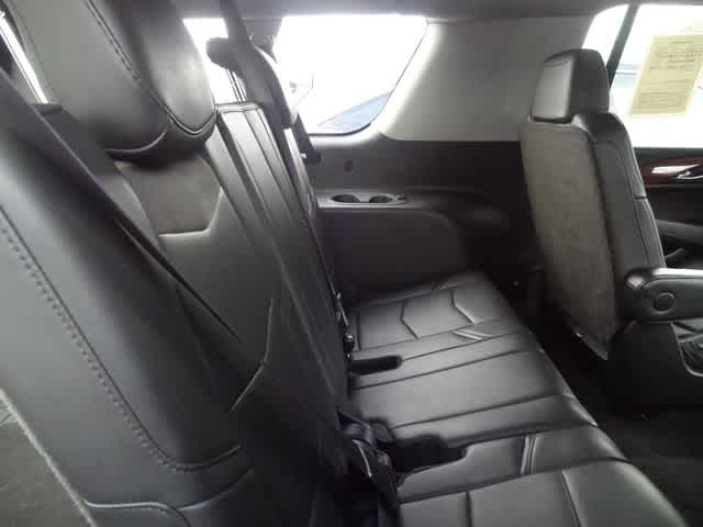 Thumbnail: 2016 Cadillac Escalade - 12
