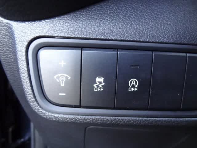 Thumbnail: 2023 Kia Soul - 15